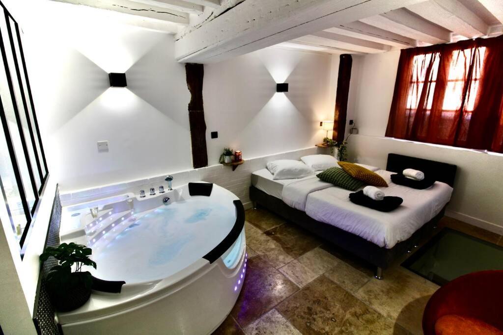 Le Spa Beauvoisine - Jacuzzi Sauna Rouen Centre Free Parking Екстериор снимка